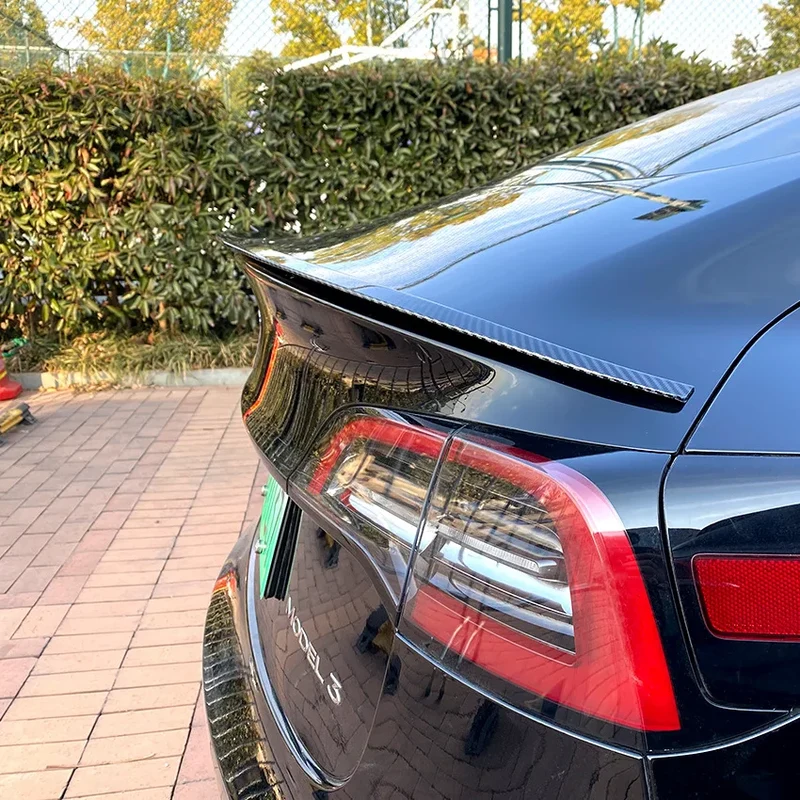 Becquet ABS Tesla Model Y et Model 3 Max Style 2020-2023