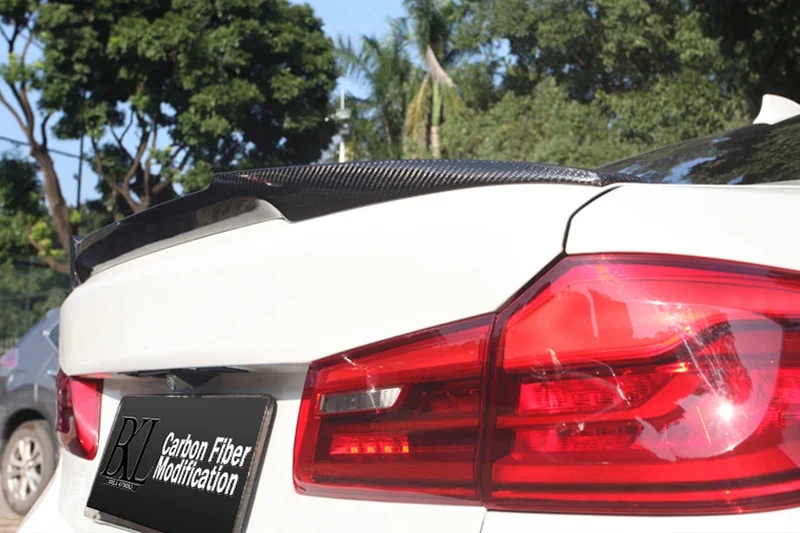 Becquet Coffre BMW Série 5 G30 G38 M5 F90 Carbone