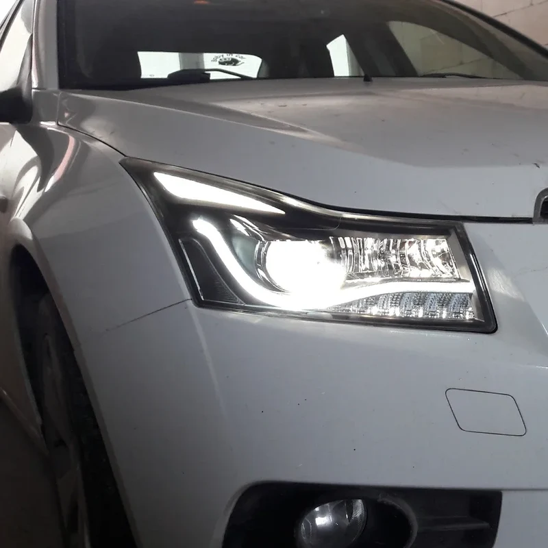 Phares LED Chevrolet Cruze 2009-2014 Projecteur Tuning