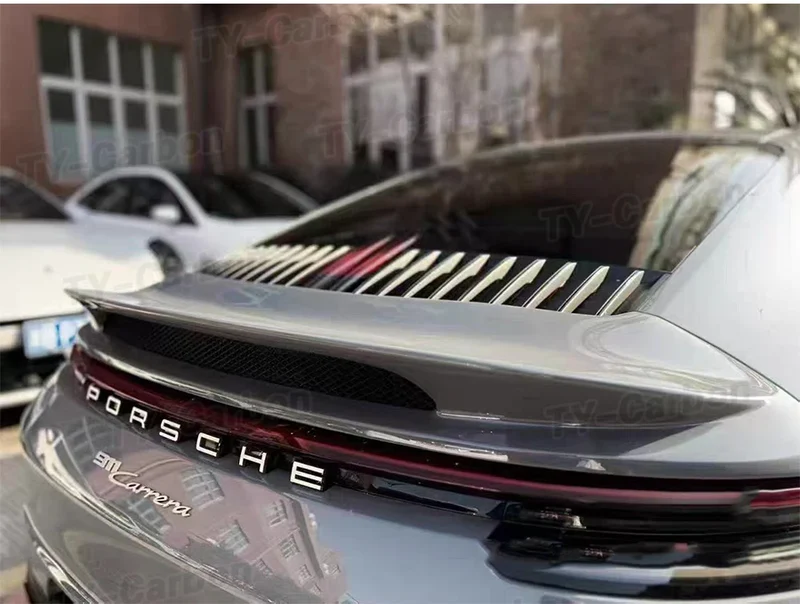 Becquet Dry Carbon Porsche 911 992 Ducktail 2019+