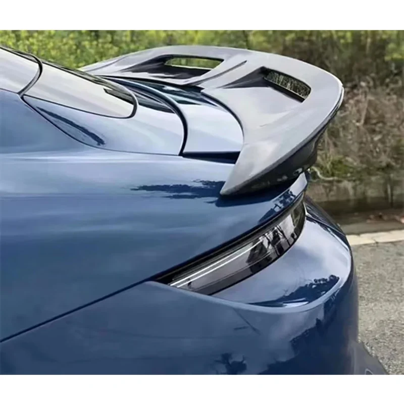 Becquet Carbone Porsche Taycan Tail Fins 2019-2024