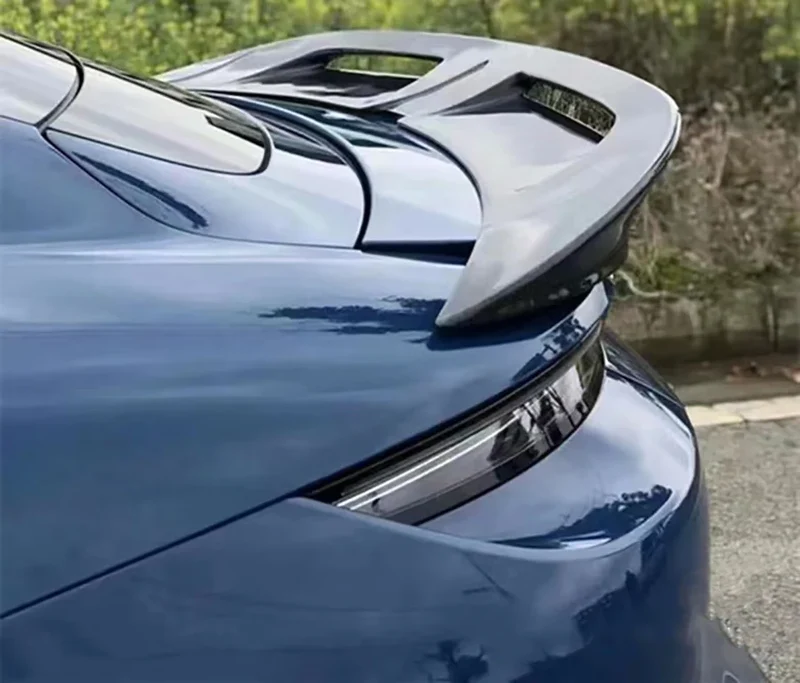 Becquet Carbone Porsche Taycan Tail Fins 2019-2024