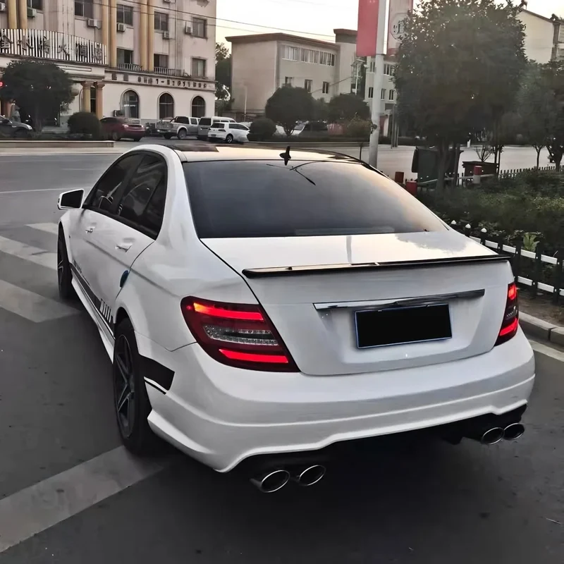 Becquet Mercedes Classe C W204 C63 AMG 2007-2014