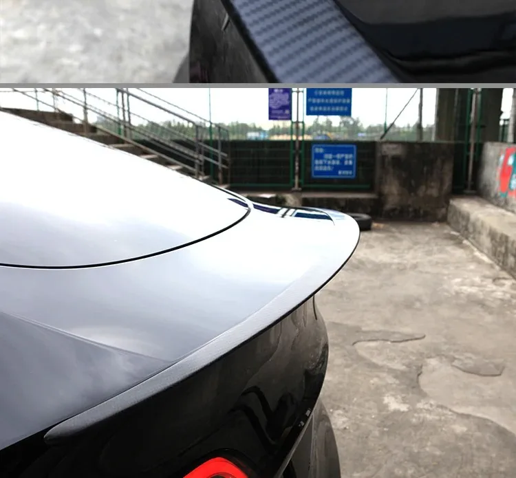 Becquet Carbone Tesla Model Y 2025-2026 Model 3 Highland
