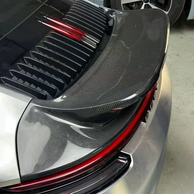 Becquet Carbone Porsche 911 992 SC Style 2019-2023