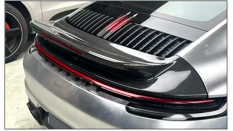 Becquet Carbone Porsche 911 992 SC Style 2019-2023