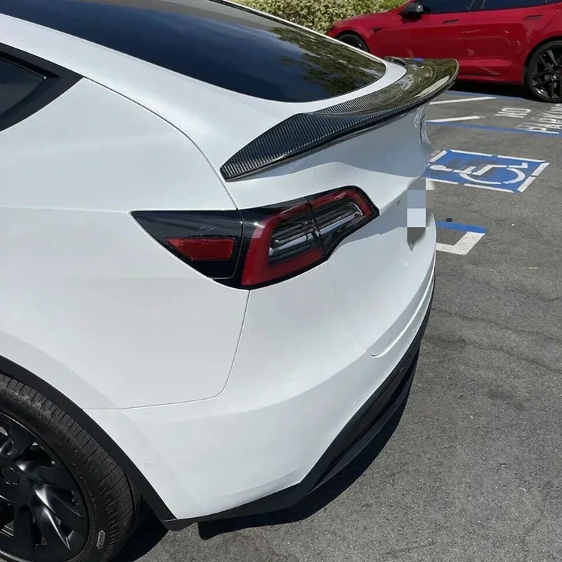 Becquet Tesla Model 3 V Style Carbone 2017-2022