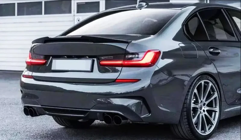 Becquet M4 BMW Série 3 G20 G28 330i 330e 2019-2022