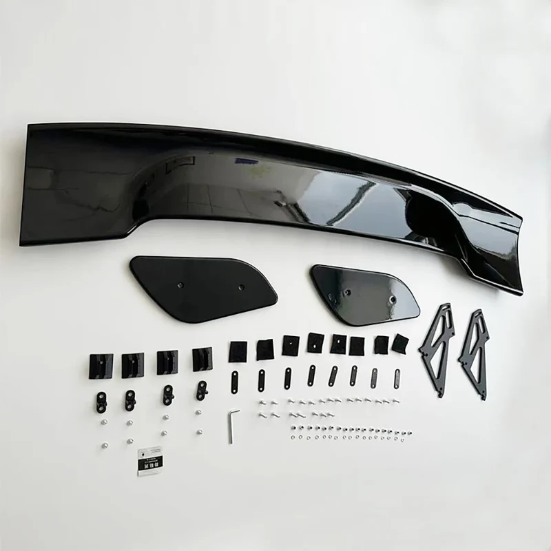 Becquet GT Universel Carbone 145cm Sport Tuning