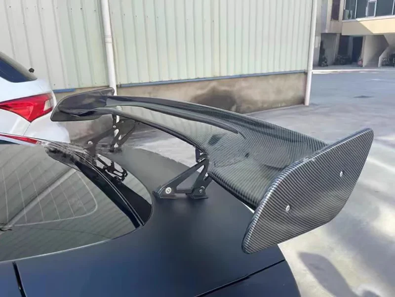 Becquet GT Universel Carbone 145cm Sport Tuning
