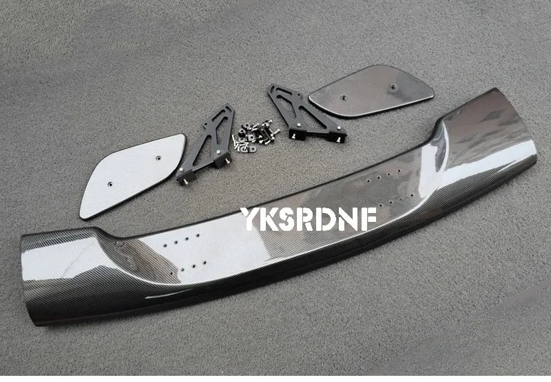 Becquet GT Racing Universel Sedan 145cm ABS