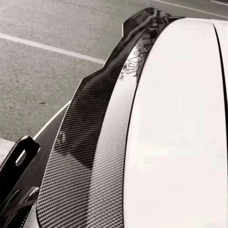 Becquet Toit Universel Hatchback Lip 5 Finitions