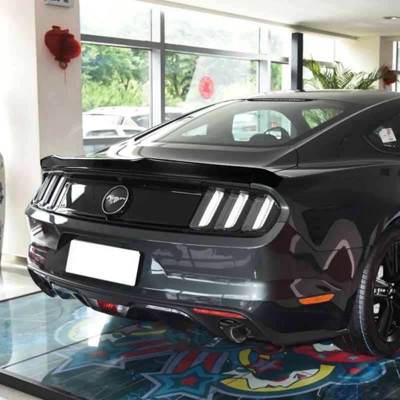 Becquet Ford Mustang 2015-2021 ABS 4 Finitions
