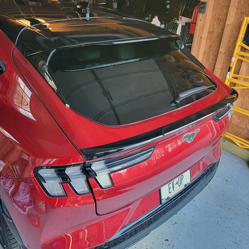 Becquet Ford Mustang Mach-E ABS 2021-2024