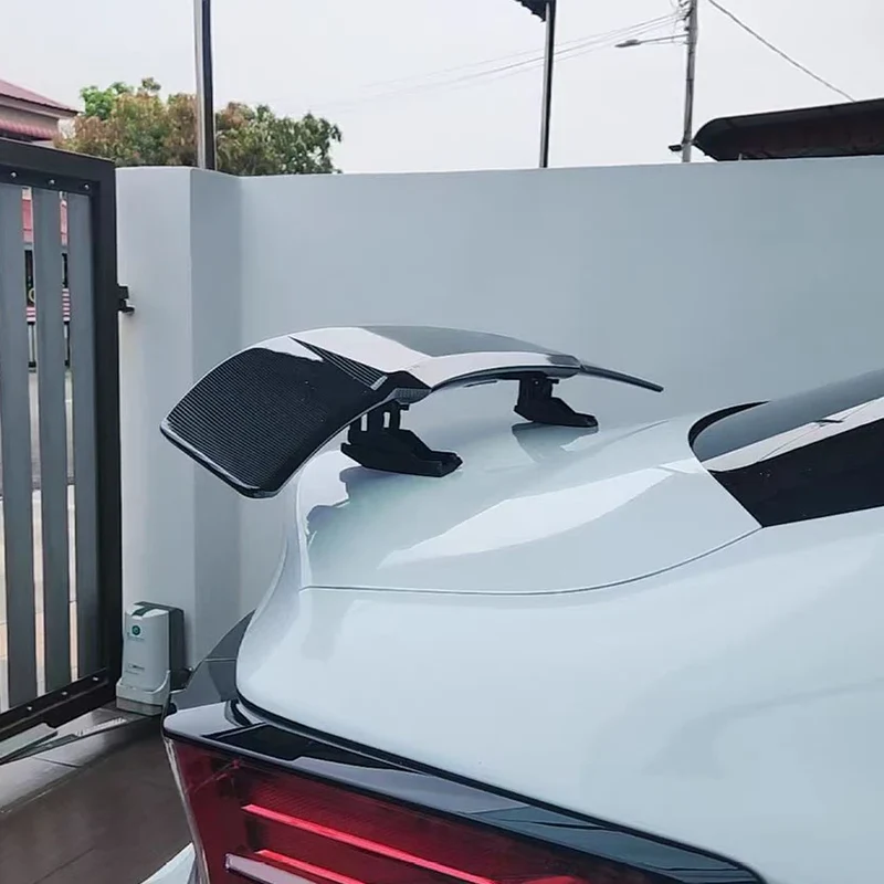 Becquet Universel Électrique LED Lift Carbone ABS