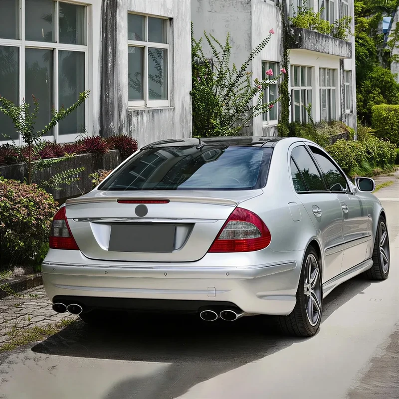 Becquet Toit Mercedes Classe E W211 4-Portes 2002-2009