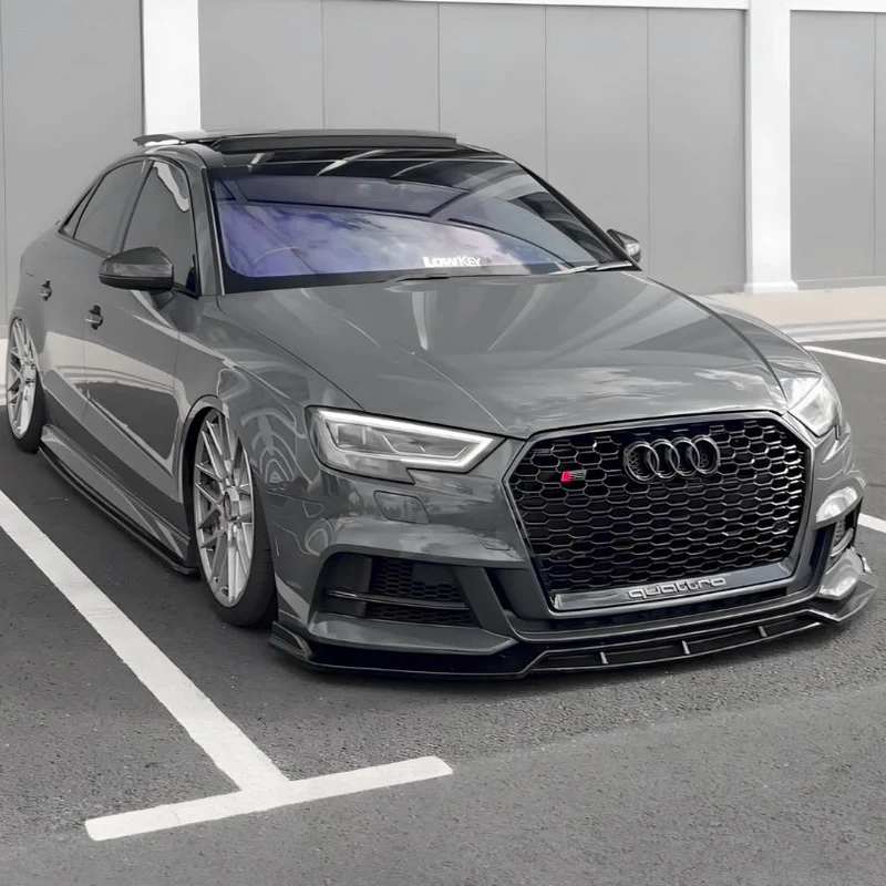 Calandre Noire Nid Abeille Style RS3 Audi A3 S3 8V