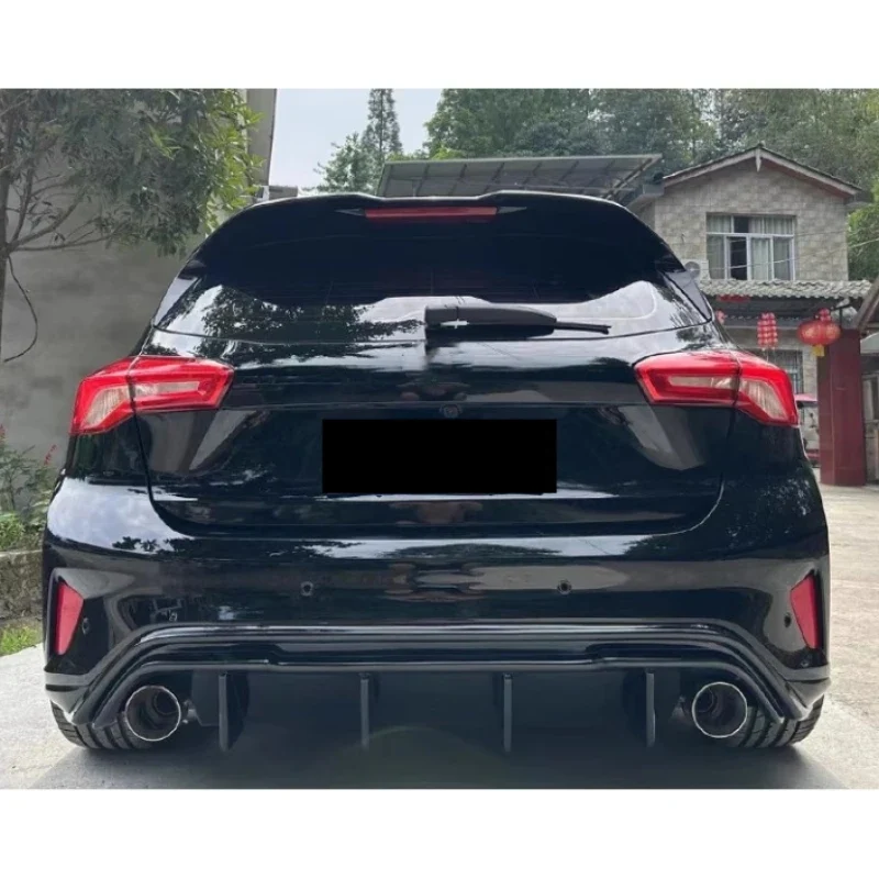 Becquet Toit Ford Focus ST Hatchback 2019-2022