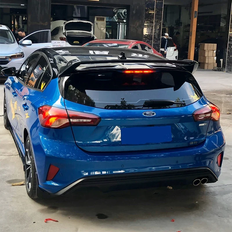 Becquet Ford Focus MK4 RS ST 2019-2022