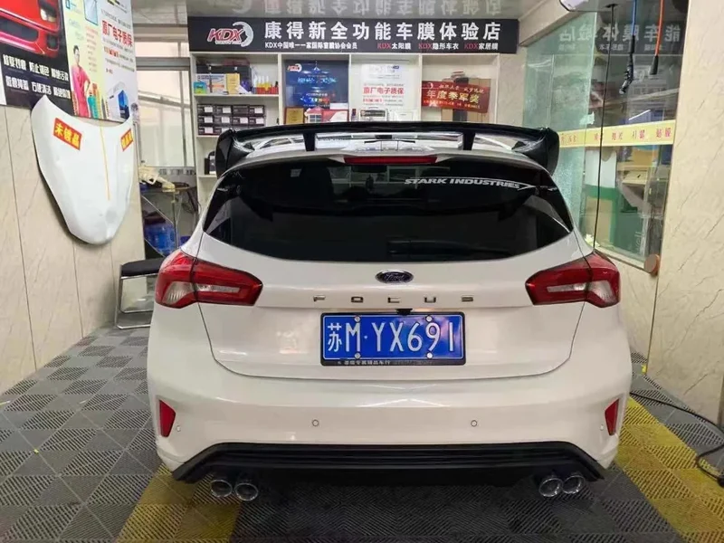 Becquet Ford Focus MK4 RS ST 2019-2022