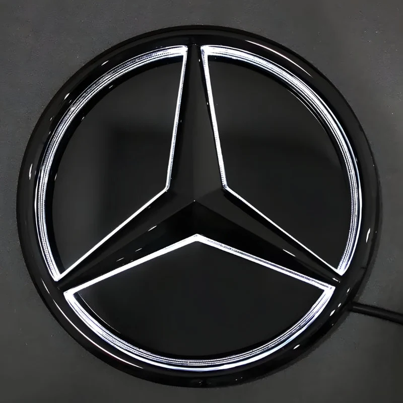 Logo Mercedes Calandre 3D Noir Chrome LED