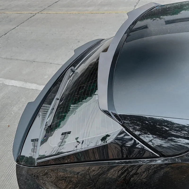 Spoiler Becquet Arriere Audi Q8 SQ8 Noir