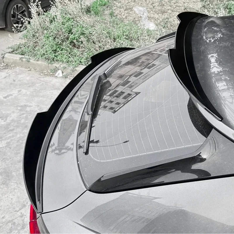 Spoiler Becquet Arrière Audi Q3 / RSQ3 FY Noir