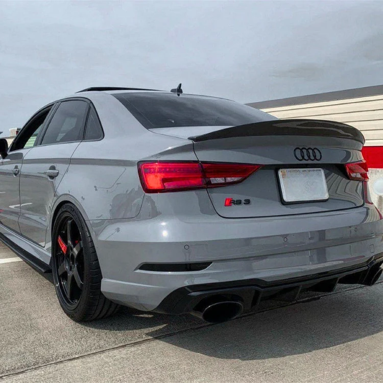 Spoiler A3 S3 RS3 8V Berline Véritable Carbone