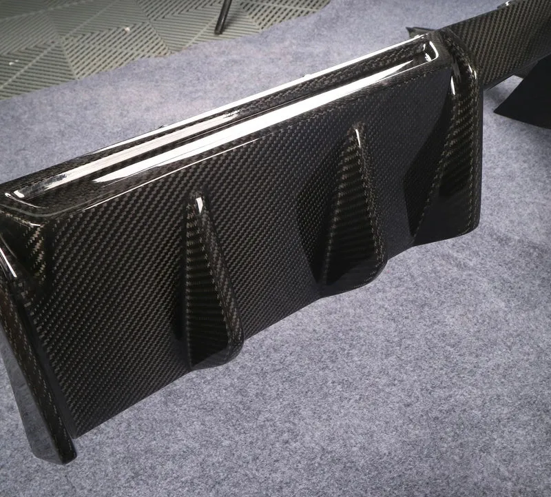 Diffuseur arrière fibre de carbone BMW M2 G87 1 pièce