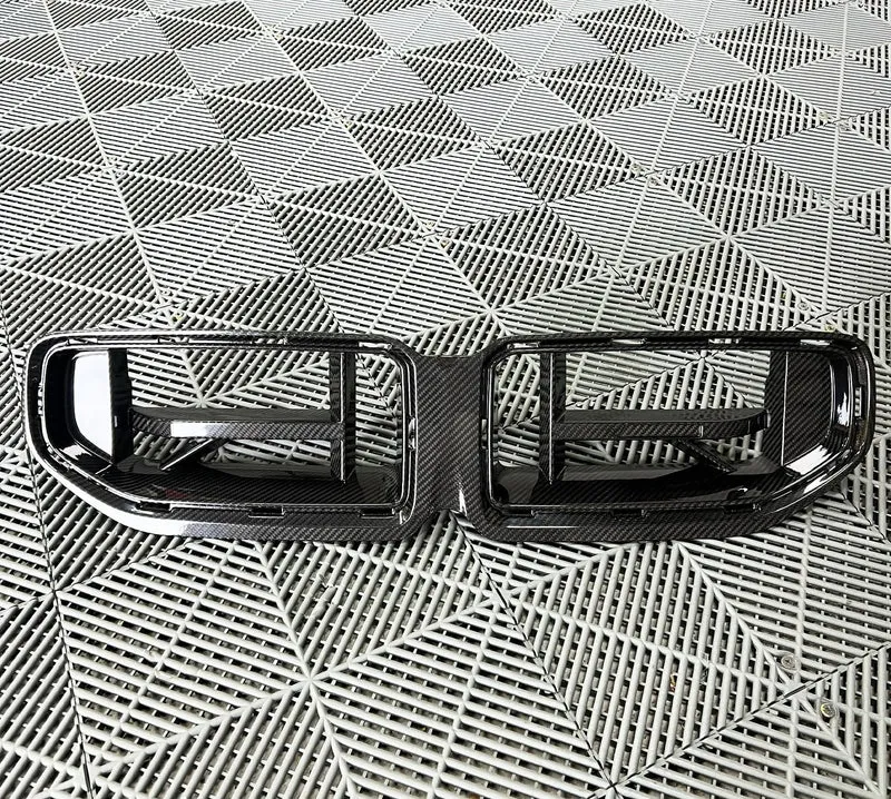 Calandre Avant CS Fibre Carbone BMW G87 M2