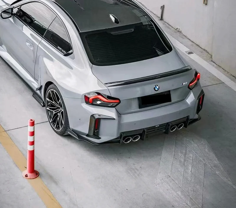Garnitures Pare-Chocs Arrière Fibre Carbone BMW G87 M2