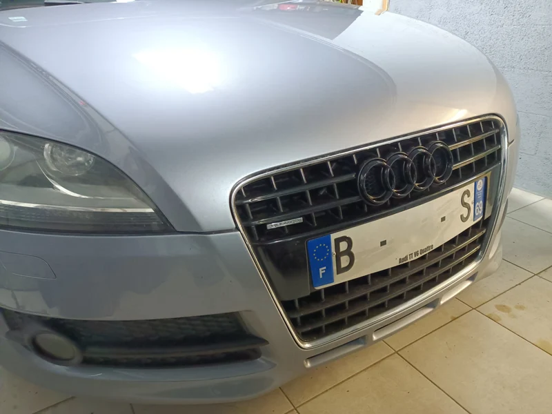 Logo Calandre Audi TT 249mm 263mm Noir Brillant