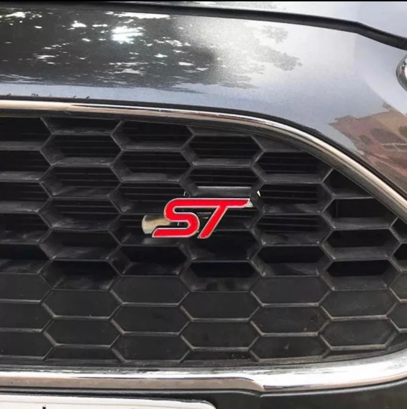 Logo de Calandre Ford ST Rouge Chrome 7,2cm