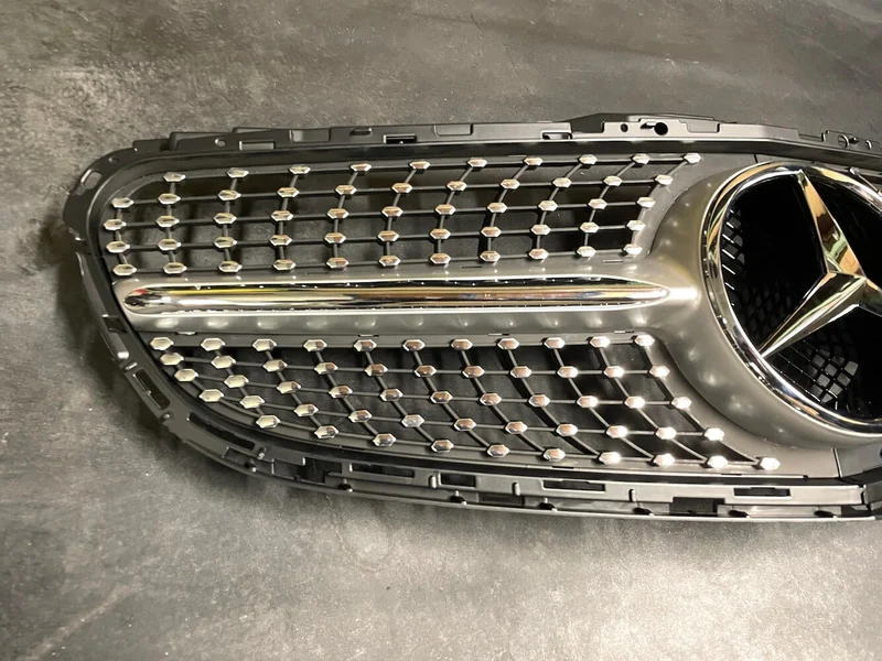 Calandre Diamant Mercedes Classe E W212 Facelift 2013-2016