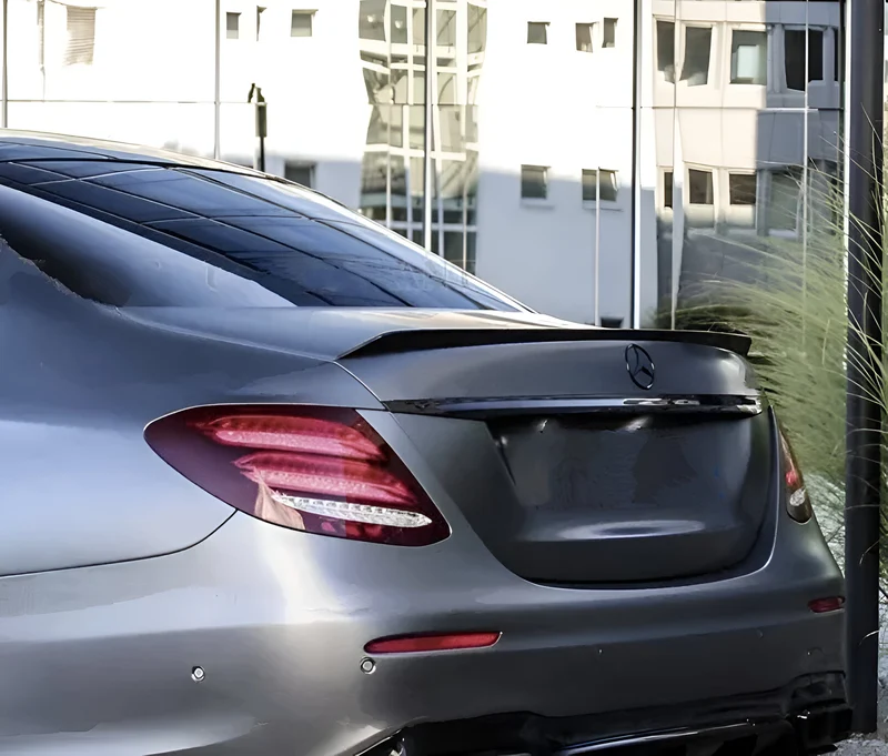 Aileron Coffre Mercedes Classe E W213 Type 63 AMG 2016-2023
