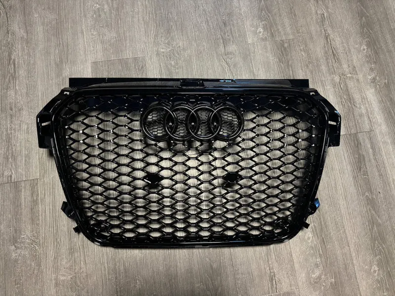 Calandre Audi A1 Look RS1 Noir Brillant 2010-2014