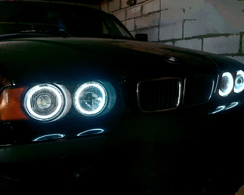 Anneaux LED Angel Eyes pour BMW Série 7 E32