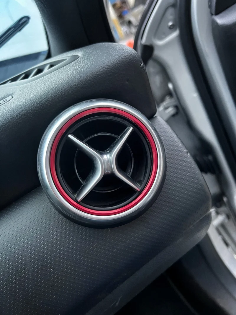 Entourages Grilles Climatisation Mercedes GLA X156 2014-2020