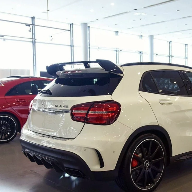 Aileron Coffre Mercedes GLA X156 Look 45 AMG Noir Brillant