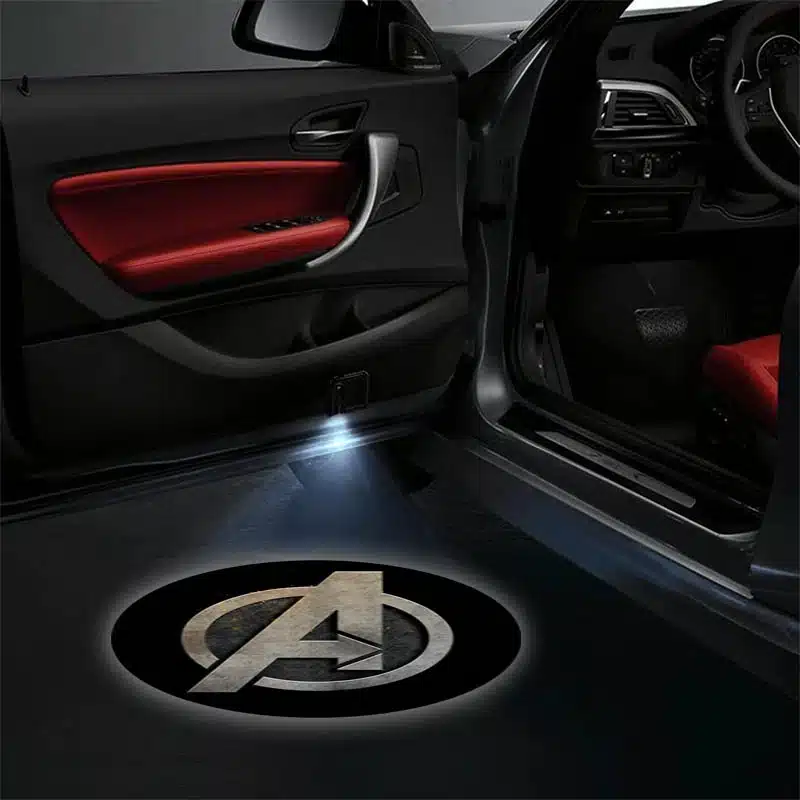 2X Projecteurs de Porte LED Marvel Avengers pour Voiture