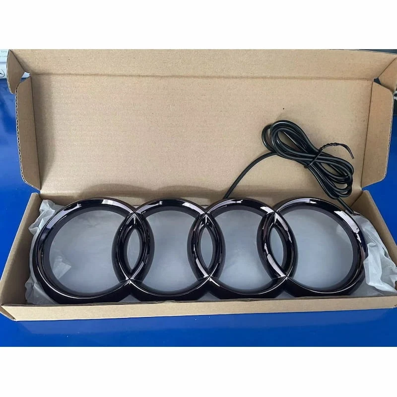 Emblème Audi Lumineux Calandre LED Noir Chromé Dynamique 4 Anneaux