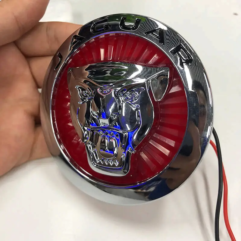Emblème Jaguar LED 4D lumineux pour calandre avant 2 tailles