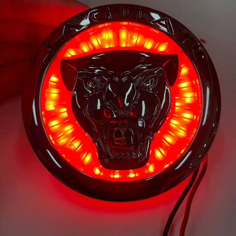 Emblème Jaguar LED 4D lumineux pour calandre avant 2 tailles