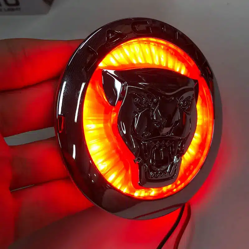 Emblème Jaguar LED 4D lumineux pour calandre avant 2 tailles