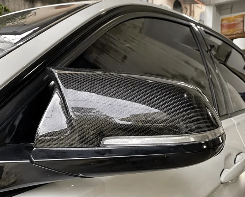 Coques rétroviseurs M Performance carbone BMW Série 1 F40