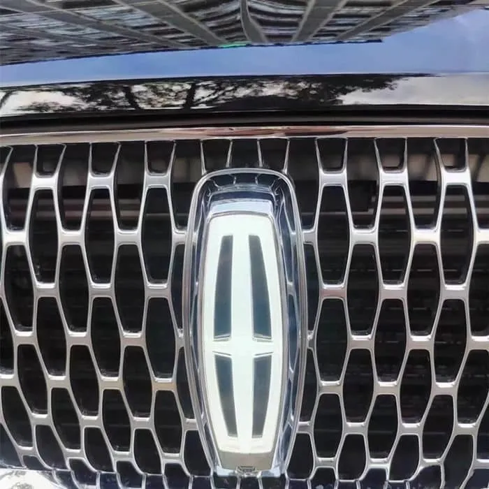 Logo Lumineux LED Lincoln Calandre Aviator Chromé