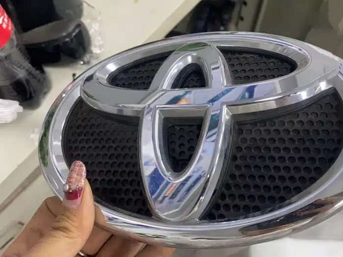 Emblème Calandre LED Toyota Prado Land Cruiser Lumineux