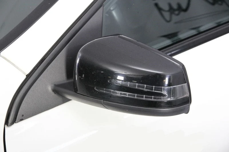 Coques rétroviseurs Mercedes Classe C W204