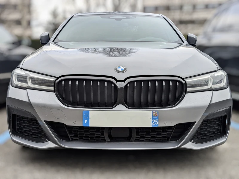 Grilles calandre noir brillant M3 Competition BMW Série 3 G20