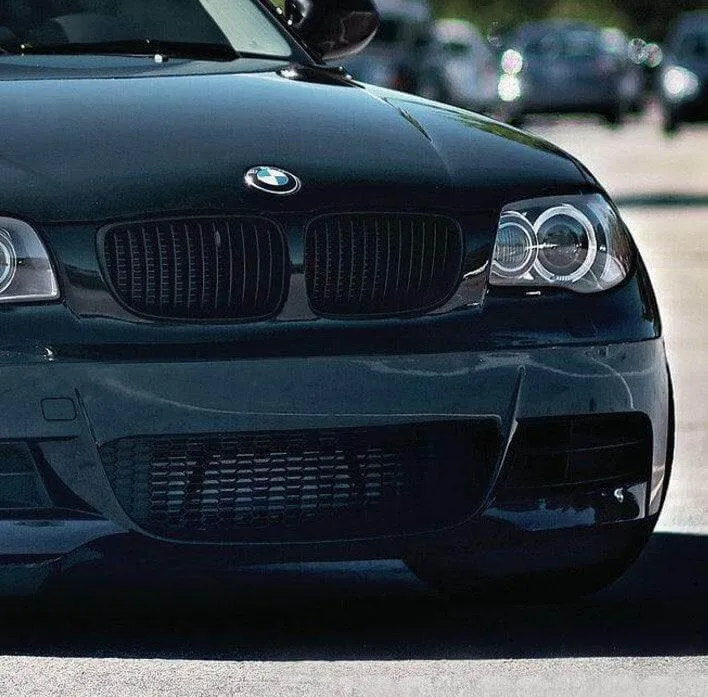 Calandre BMW Série 1 E87 E81 noir brillant